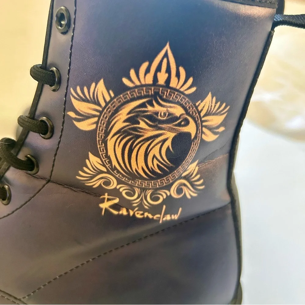 Harry Potter Ravenclaw Boots Men’s 6 Female 8 - Picture 3 of 9